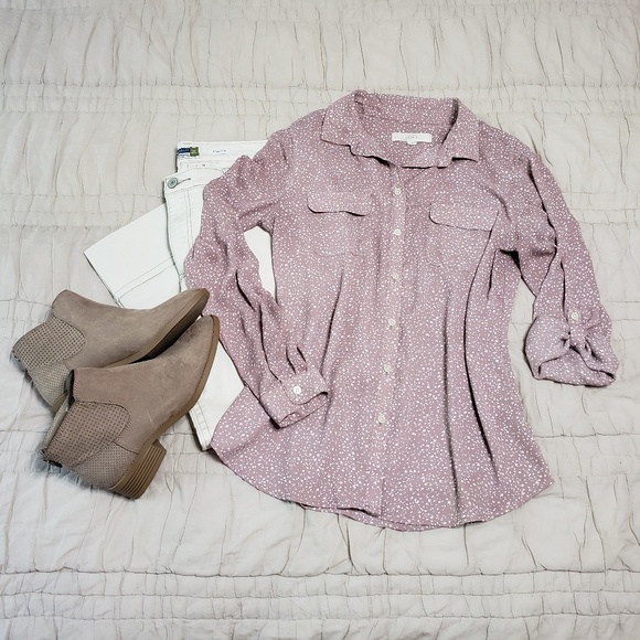 LOFT Tops - NWOT Loft Blouse